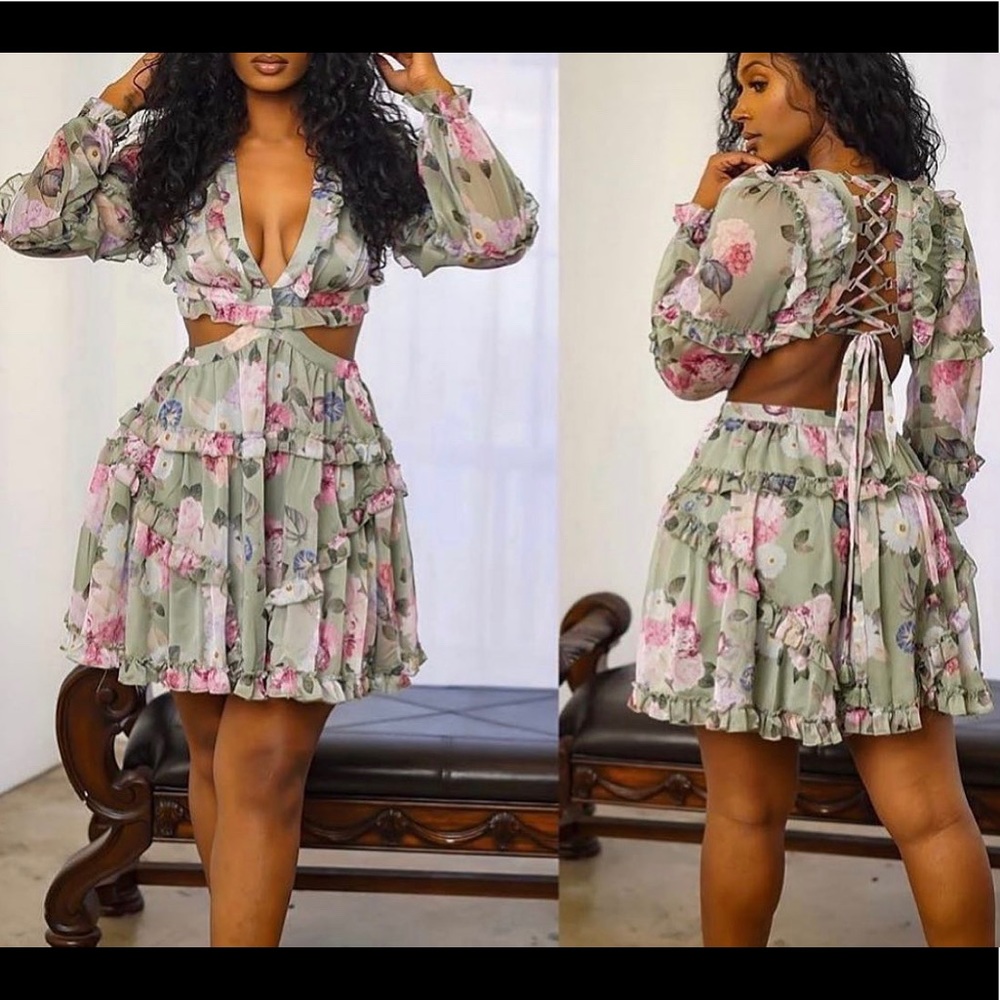 Floral summer mini dress in sage